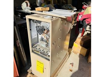 Mid-Efficiency Gas-Fired Furnace Model G8T-UH -  Natural Gas Or LP