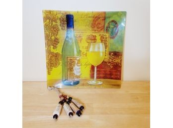 Wine Plate And Cork Decoration