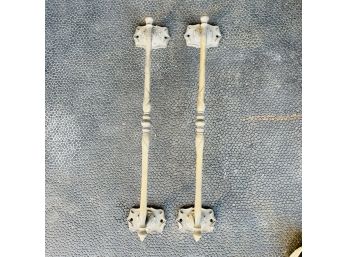 Pair Of Ornate 20' Brass Finish Towel Rods (Garage)