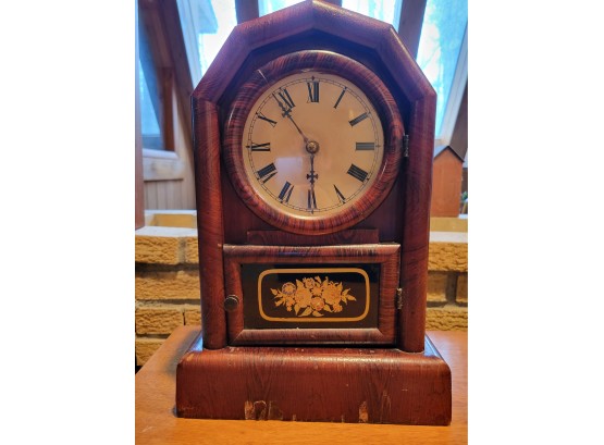 Vintage Clock (Living Room)