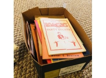 Box Lot Of Vintage Magic Trick Booklets (Living Room)