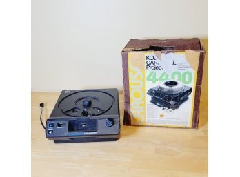 Kodak 4400 Carousel Projector