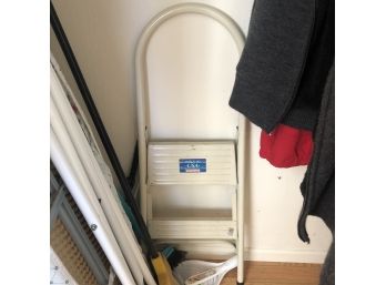 White Metal Stool (Kitchen Closet)
