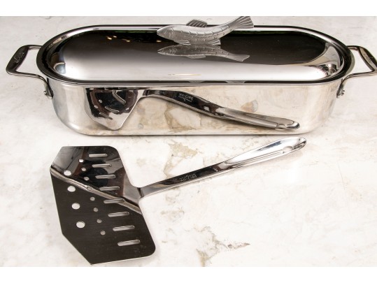 All-Clad Stainless-Steel Fish Poacher With Wide Fish Turner/Spatula #132003