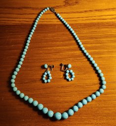 VINTAGE GRADUATED BABY BLUE BEAD NECKLACE AND EARRING SET