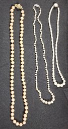 COLLECTION OF VINTAGE PEARL NECKLACES