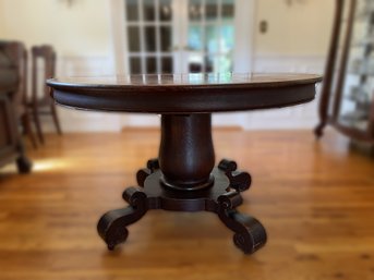 Round Oak Dining Table With Two Leaves