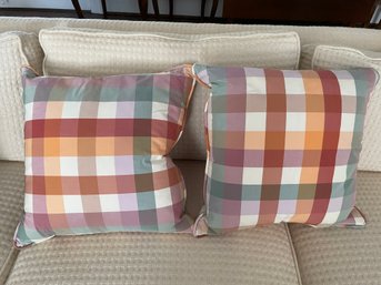 PR OF COUNTRYSIDE GINGHAM THROW PILLOWS