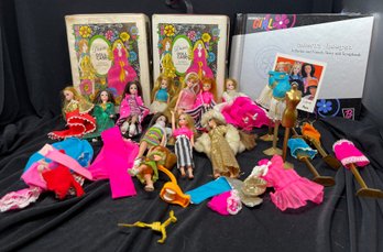 VINTAGE 1960'S COLLECTION OF DAWN DOLLS