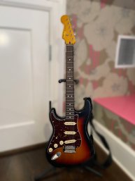 LEFT HANDED FENDER SQUIER CLASSIC VIBE STRATOCASTER WITH STAND
