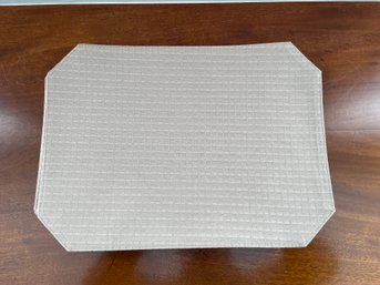 12 PC SET OF PLACEMATS