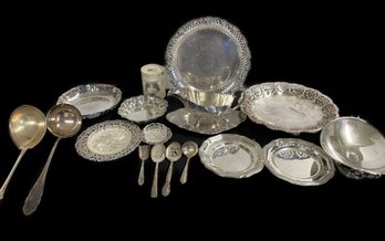 16 PC COLLECTION OF ASSORTED SILVERPLATE TABLEWARE