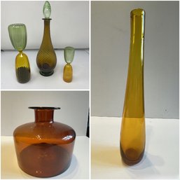 COLLECTION OF MCM GLASS ART