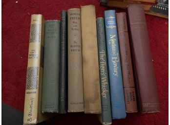 COLLECTION OF ASSORTED LITERATURE