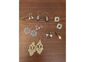 COLLECTION OF EARRINGS INCLUDING STERLING PCS