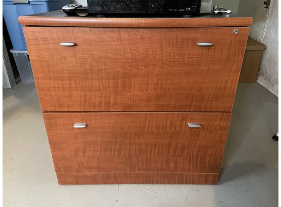 2 DRAWER LATERAL FILING CABINET WITH TEXTURED DESK TOP FINISH