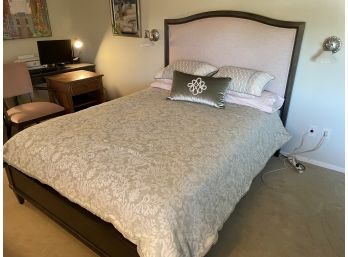 Ethan Allen Queen Size Bed Frame With Upholstered Headboard