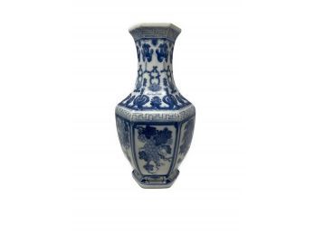 Large Blue And White Vintage Chinese Porcelain Vase