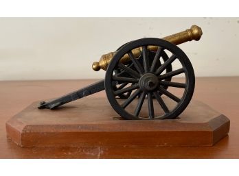 Revolutionary War 24 Pounder Field Gun Cannon