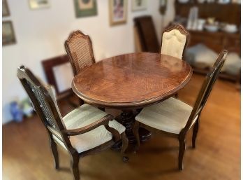 Oval Expandable Dining Table With Set Of Six Chair