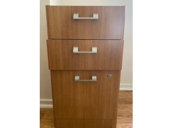 3 Drawer File Cabinet With Silver Handles