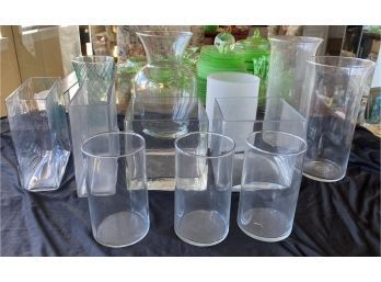 COLLECTION OF ASSORTED GLASS VASES