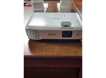 EPSON LCD PROJECTOR