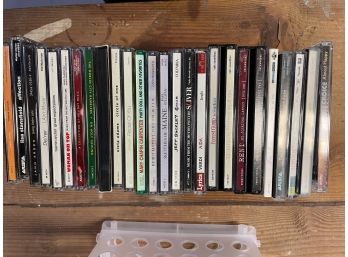 COLLECTION OF MUSIC CDS