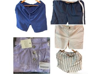 ASSORTED COLLECTION OF SHORTS