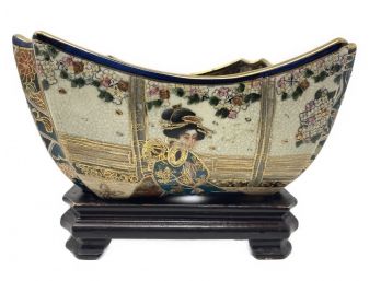 HAND PAINTED JAPANESE PORCELAIN BOWL WITH WOOD BASE
