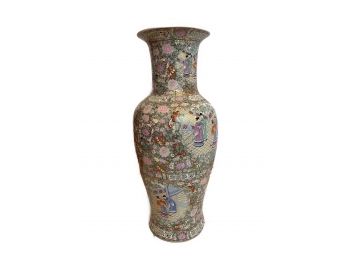 HAND PAINTED PORCELAIN CHINESE VASE