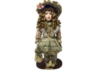 THE WIMBLEDON COLLECTION DOLL 'ERIN' BY GUSTAVE F. WOLFF
