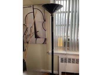 BLACK FLOOR LAMP WITH CHROME TRIM