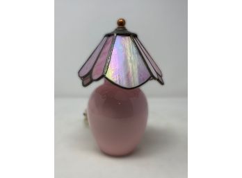 VINTAGE MINIATURE CERAMIC LAMP WITH PINK IRRIDESCENT GLASS SHADE