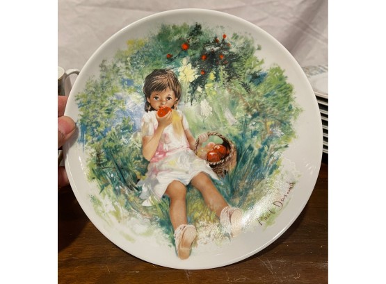 1978 Limited Edition Marie Ange Limoges France Collector Plate
