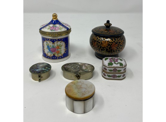 ASSORTED 6 PC SET OF TRINKET AND PILL BOXES