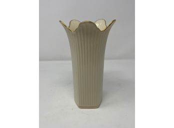 VINTAGE LENOX MERIDIAN COLLECTION-CREAM COLORED VASE WITH GOLD TRIM