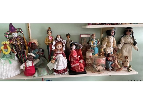 ASSORTED COLLECTION OF DOLLS AND MINIATURE FIGURINES LOT# 1