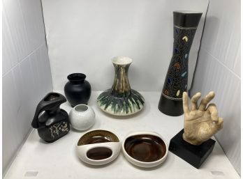 ASSORTED COLLECTION OF CERAMIC VASES AND DECOR