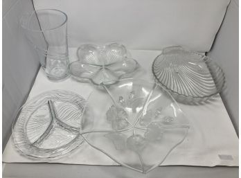 ASSORTED CLEAR GLASS VASES AND DISHES