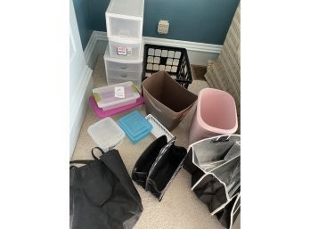 Storage Containers &  Folding Pet Crate
