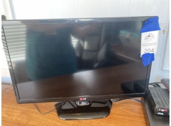 LG TV And Samsung Blu-ray Player