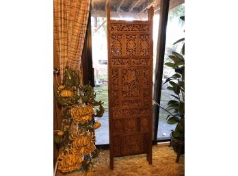 Wood Carved Folding Screen And Decor