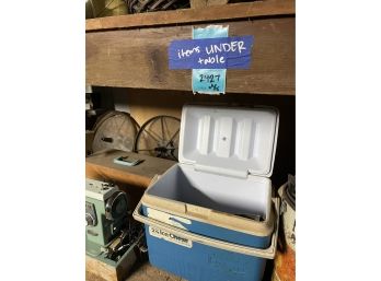 Vintage New Home Sewing Machine And Garage Items