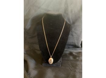 9k 375 Gold Locket And Chain