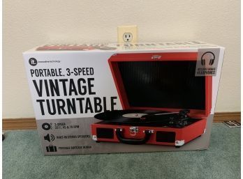 Innovative Technology Portable 3-speed Vintage Turntable With Headphones