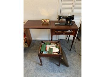 1949 Knee Treadle Singer Sewing Machine With Lots Of Extras