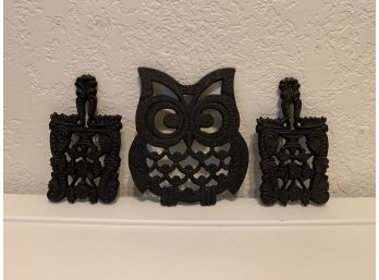 Cast Iron Trivets Owl Designs And 2 With A Grape Design