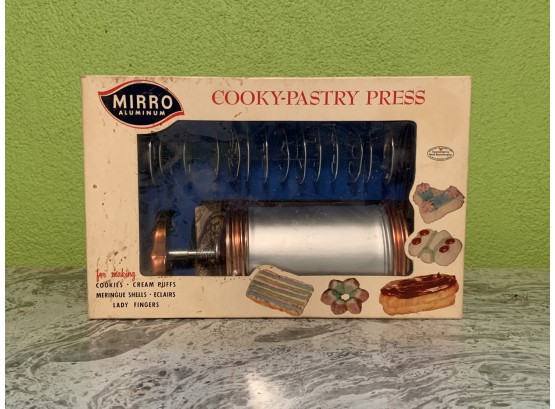 Mirro Cooky-Pastry Press
