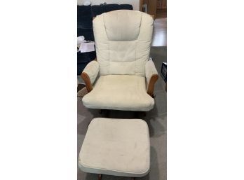 Glider With Gliding Foot Stool